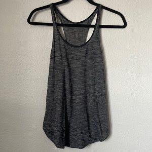 • women’s lululemon tank top •